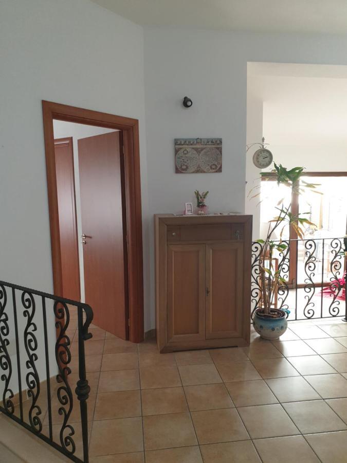 La Casa Di Sara Villa Pula Exterior photo